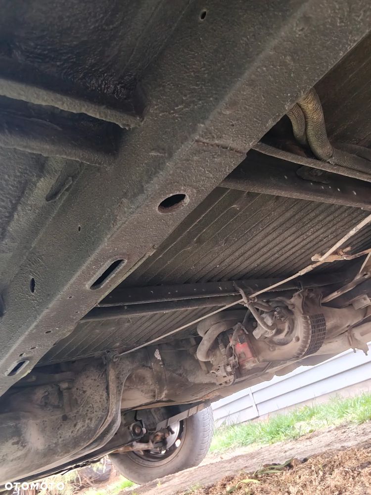 Volkswagen Transporter - 36