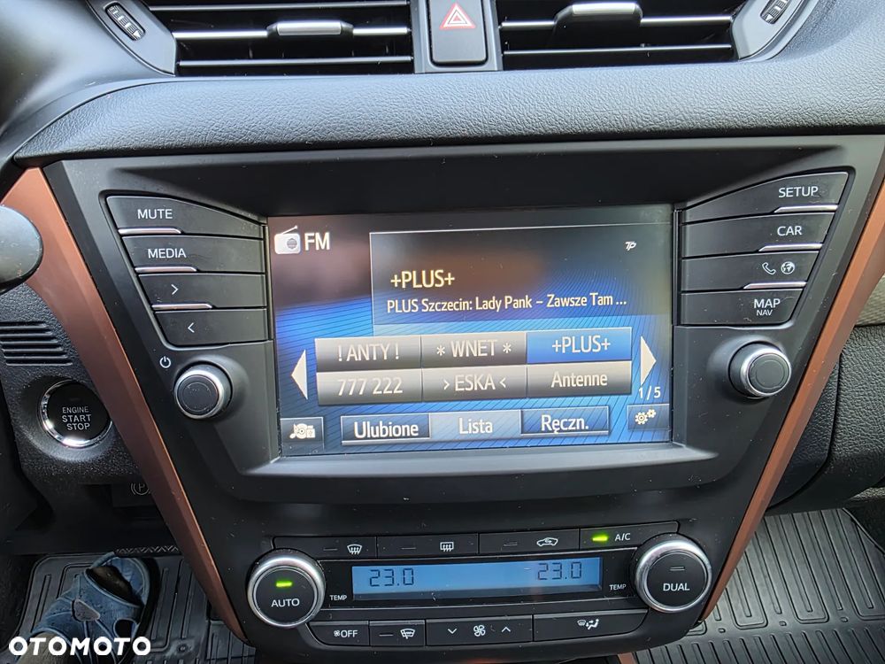 Toyota Avensis - 19
