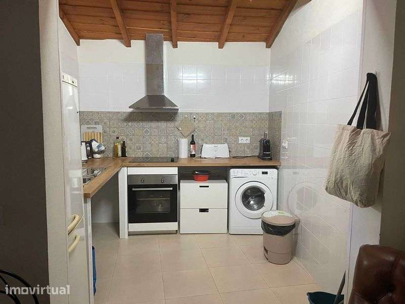 Moradia V2 com Piscina - Grande imagem: 4/11