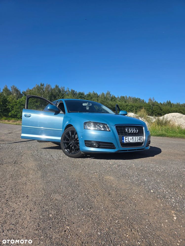 Audi A3 Sportback 1.6 Ambition - 4