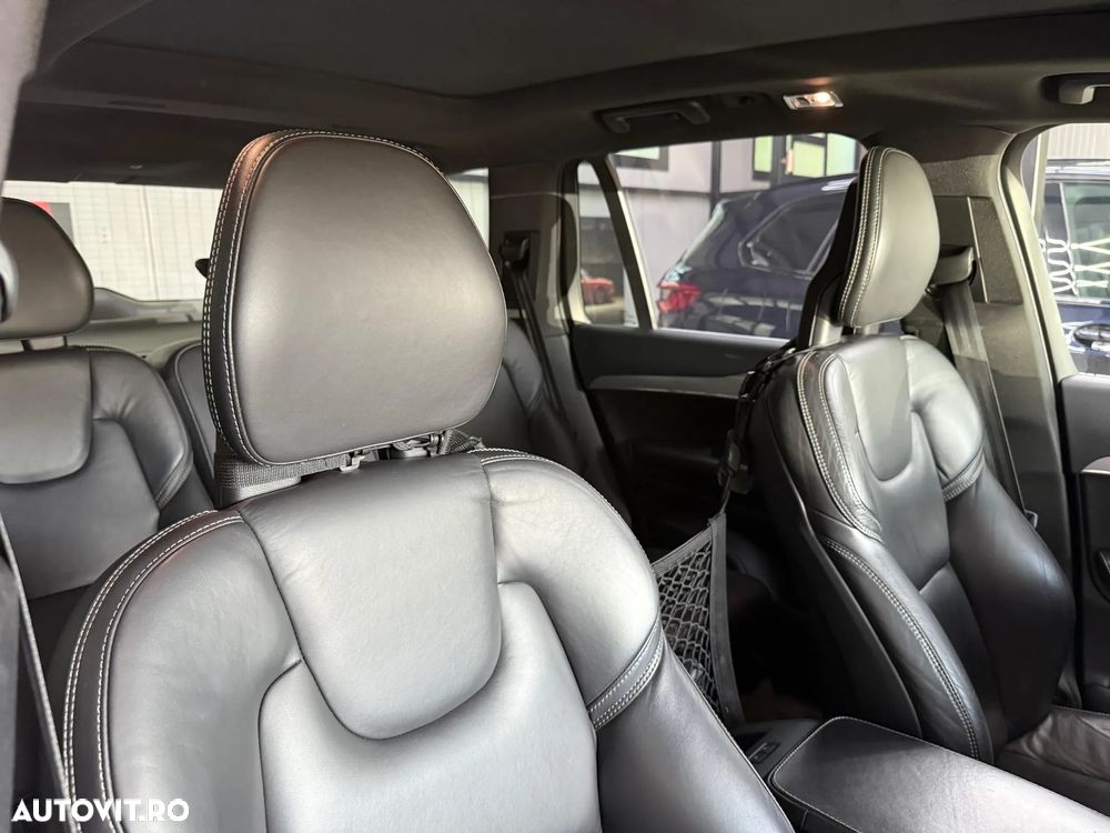 Volvo XC 90 D5 AWD Inscription - 33