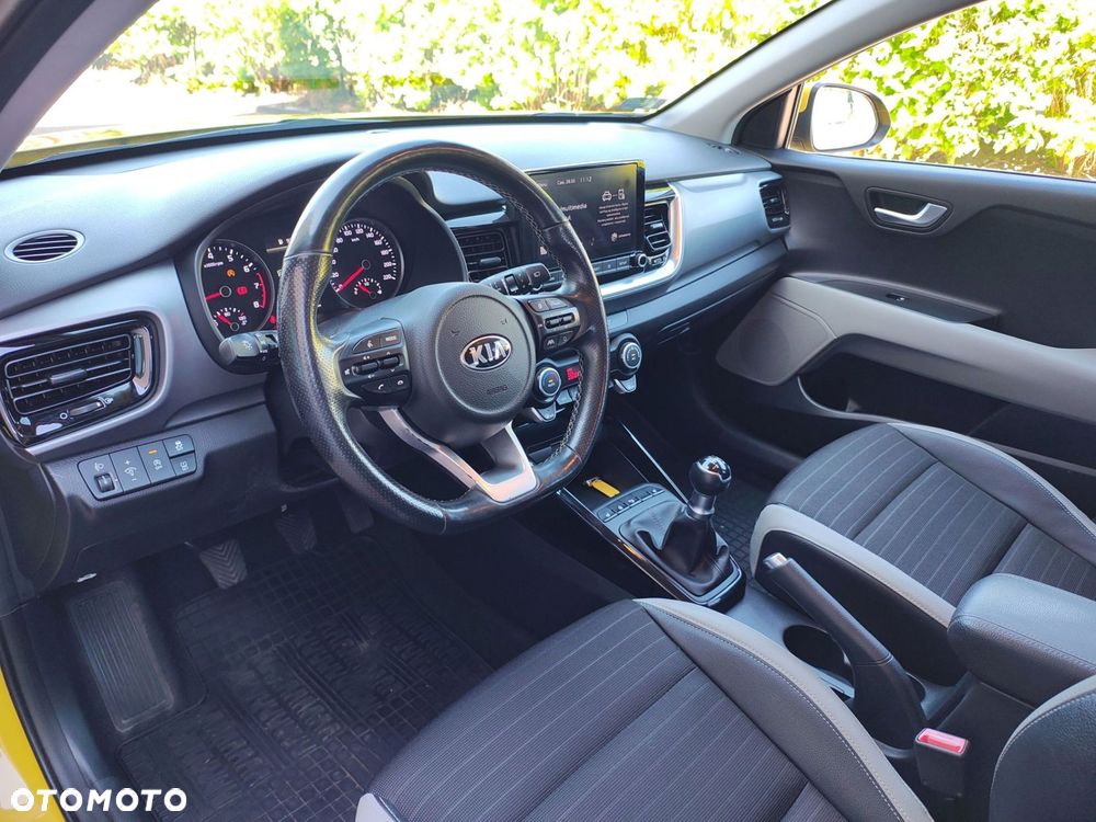 Kia Stonic 1.2 L Business Line - 9