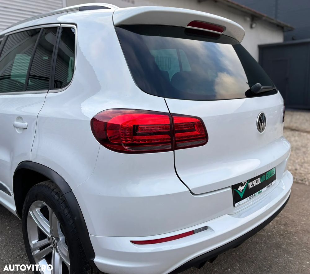 Volkswagen Tiguan - 11