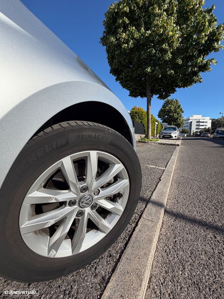 VW Passat Variant 2.0 TDI Confortline DSG - 8