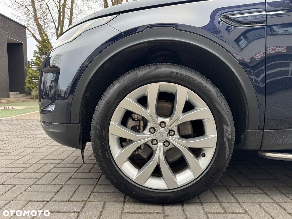 Land Rover Discovery Sport - 8