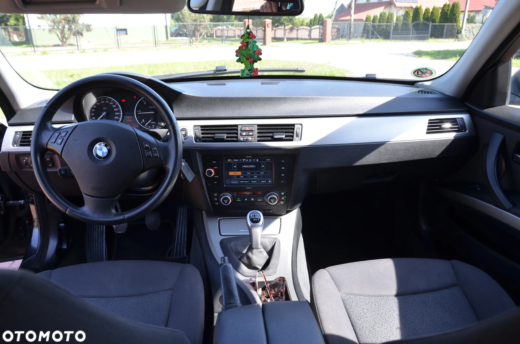 BMW Seria 3 320d - 22
