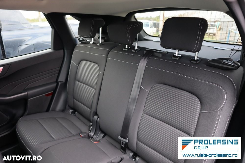 Ford Kuga - 17