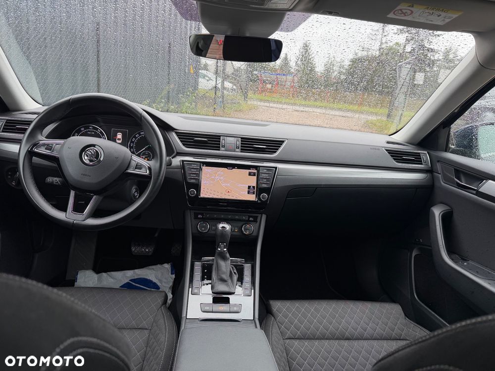 Skoda Superb 1.4 TSI ACT Sportline DSG - 39