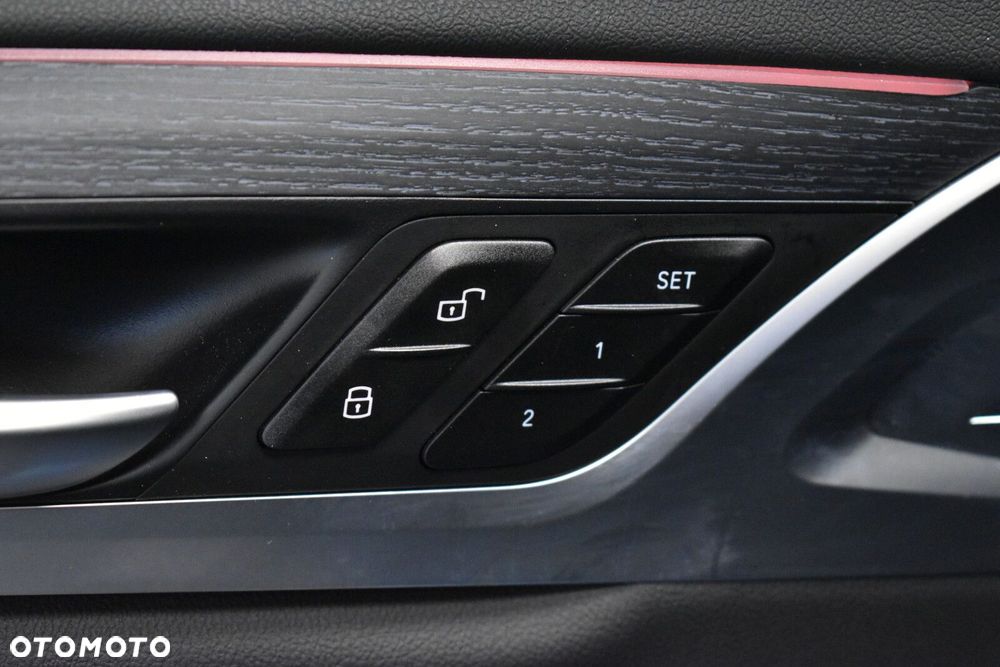 BMW X4 xDrive20d mHEV M Sport sport - 9