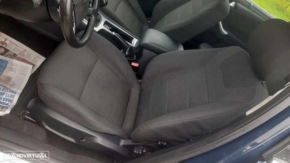 Ford Mondeo SW 1.6 TDCi Ambiente - 18