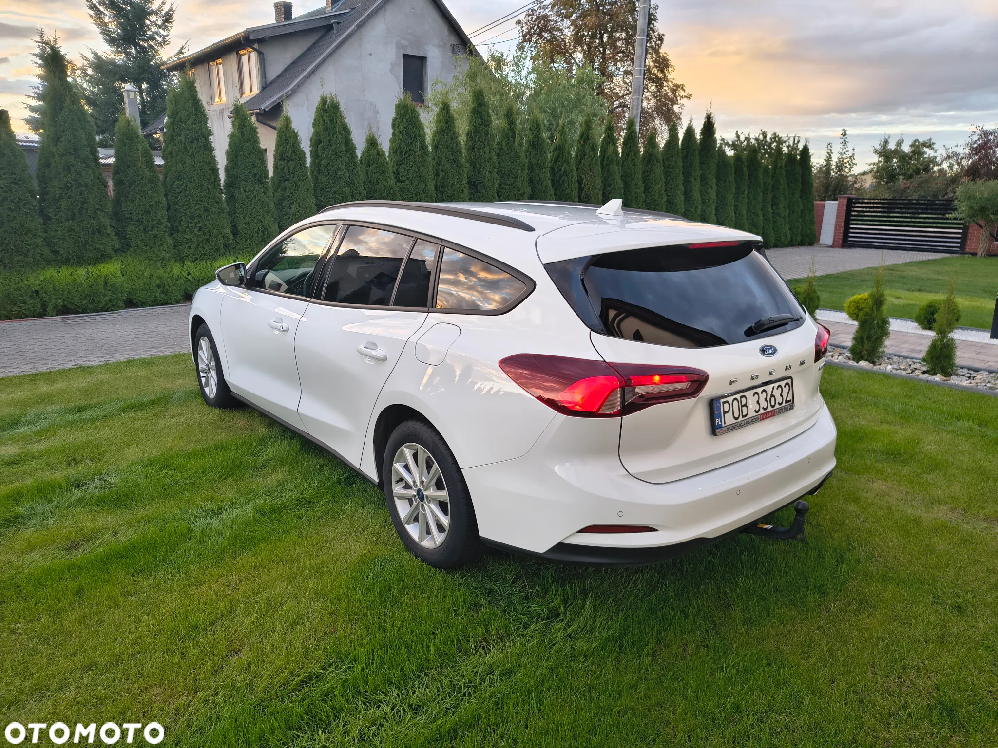 Ford Focus 1.0 EcoBoost Hybrid ACTIVE - 5