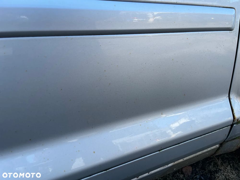 DRZWI PRAWY PRZÓD AUDI A3 8P 5D LX7W - 3