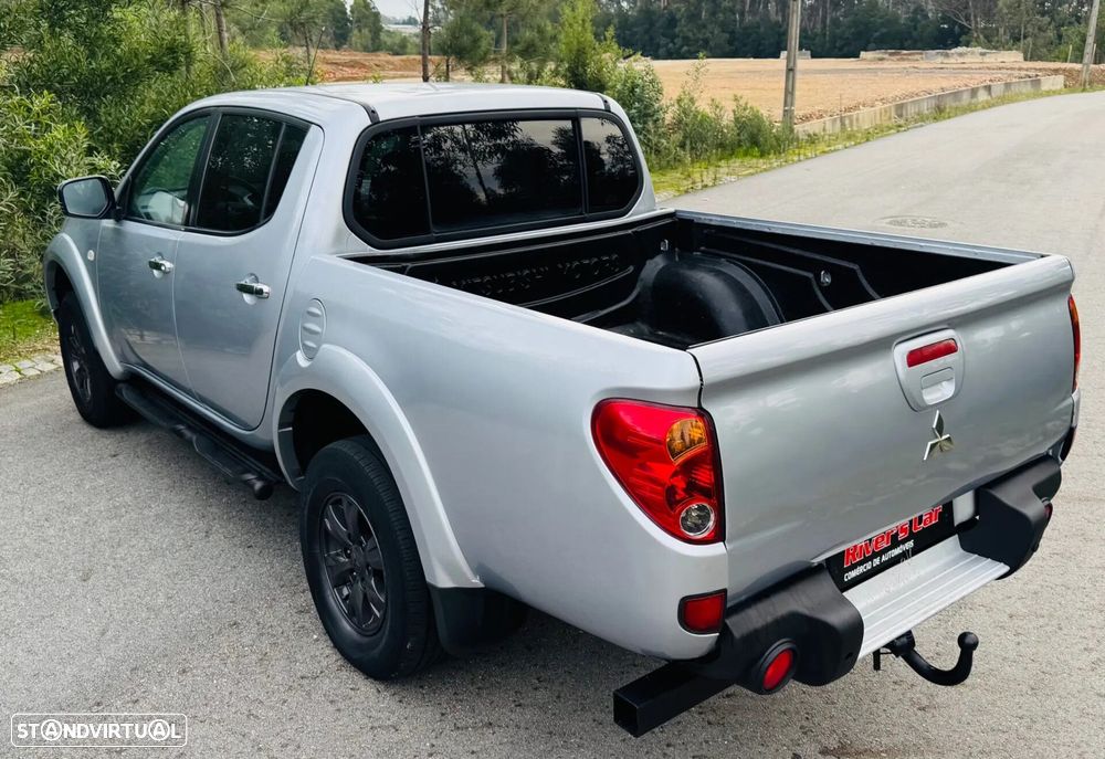 Mitsubishi L200 2.5 DI-D CD Invite AC CC 4WD - 15