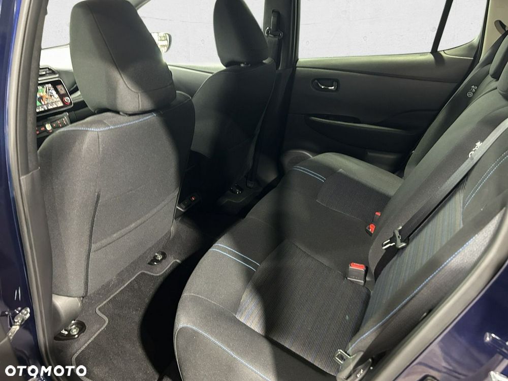 Nissan Leaf - 22