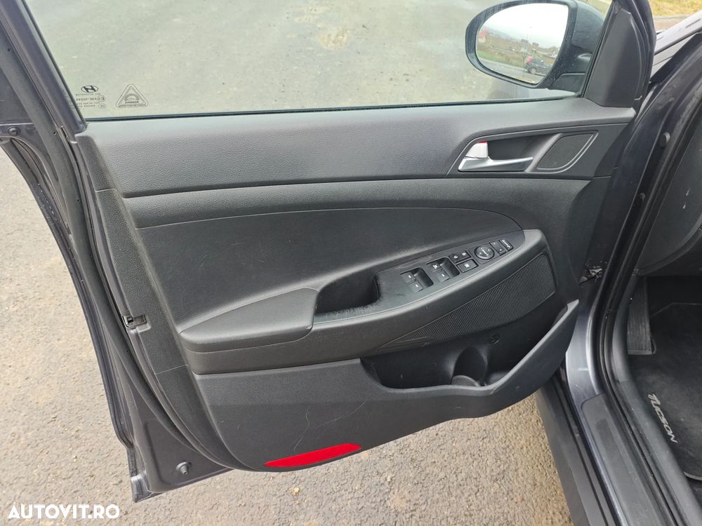 Hyundai Tucson blue 1.7 CRDi 2WD DCT Style - 25