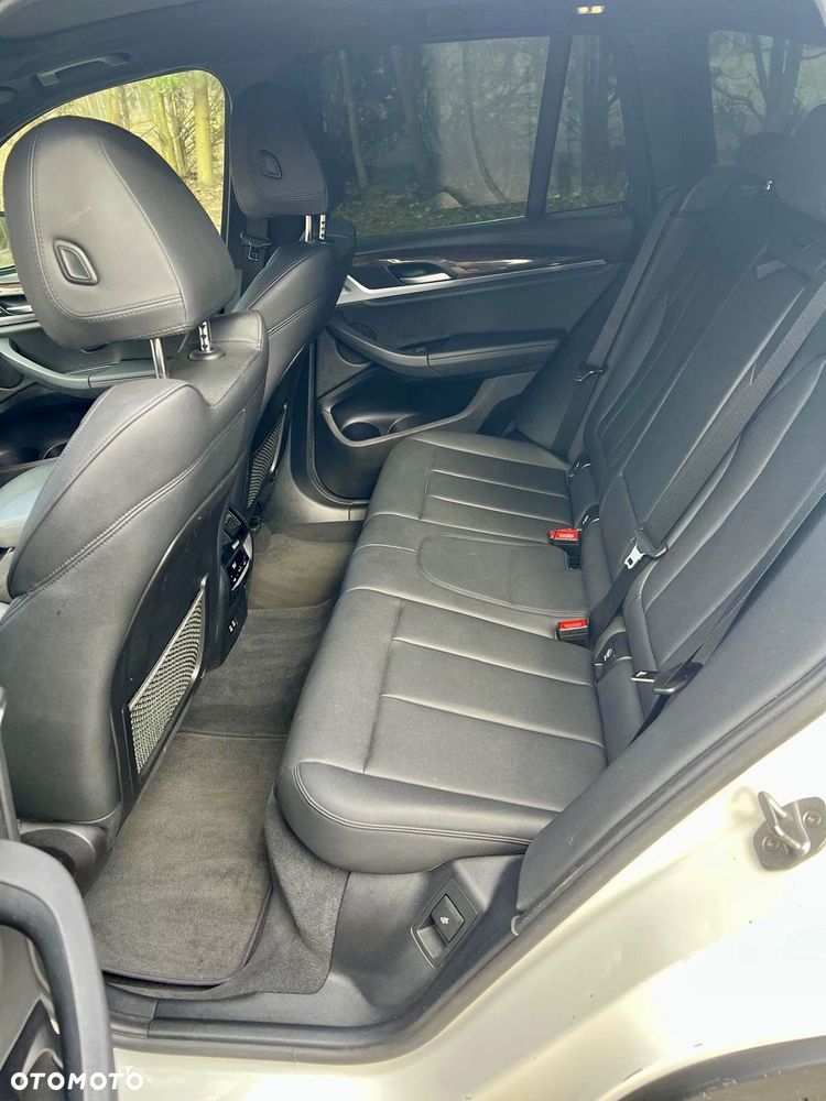 BMW X3 xDrive30i xLine - 14