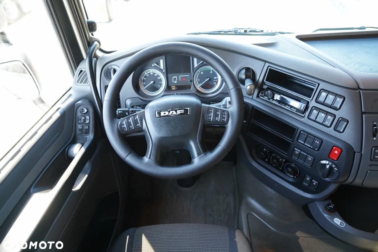 DAF XF 460 / SPACE CAB / HYDRAULIKA DWUOBWODOWA / PO KONTRAKCIE SERWISOWYM - 27