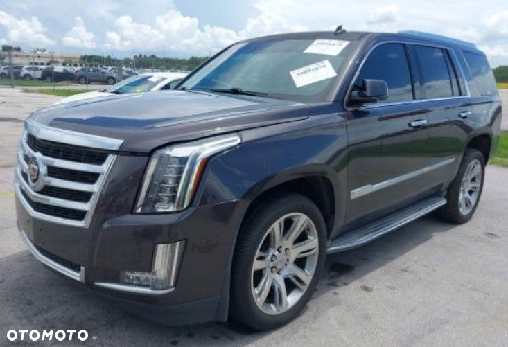 P2 CADILLAC ESCALADE IV 2014 - FOTEL LEWY TYŁ II RZĄD CZARNY L0263818 - 11