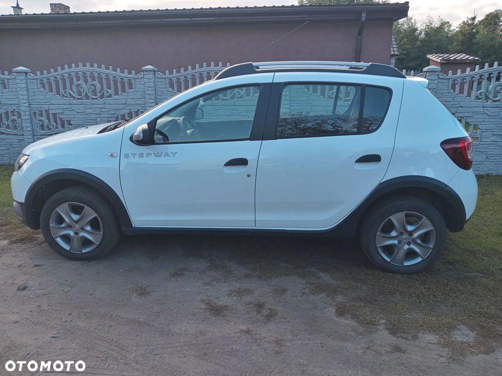 Dacia Sandero - 3