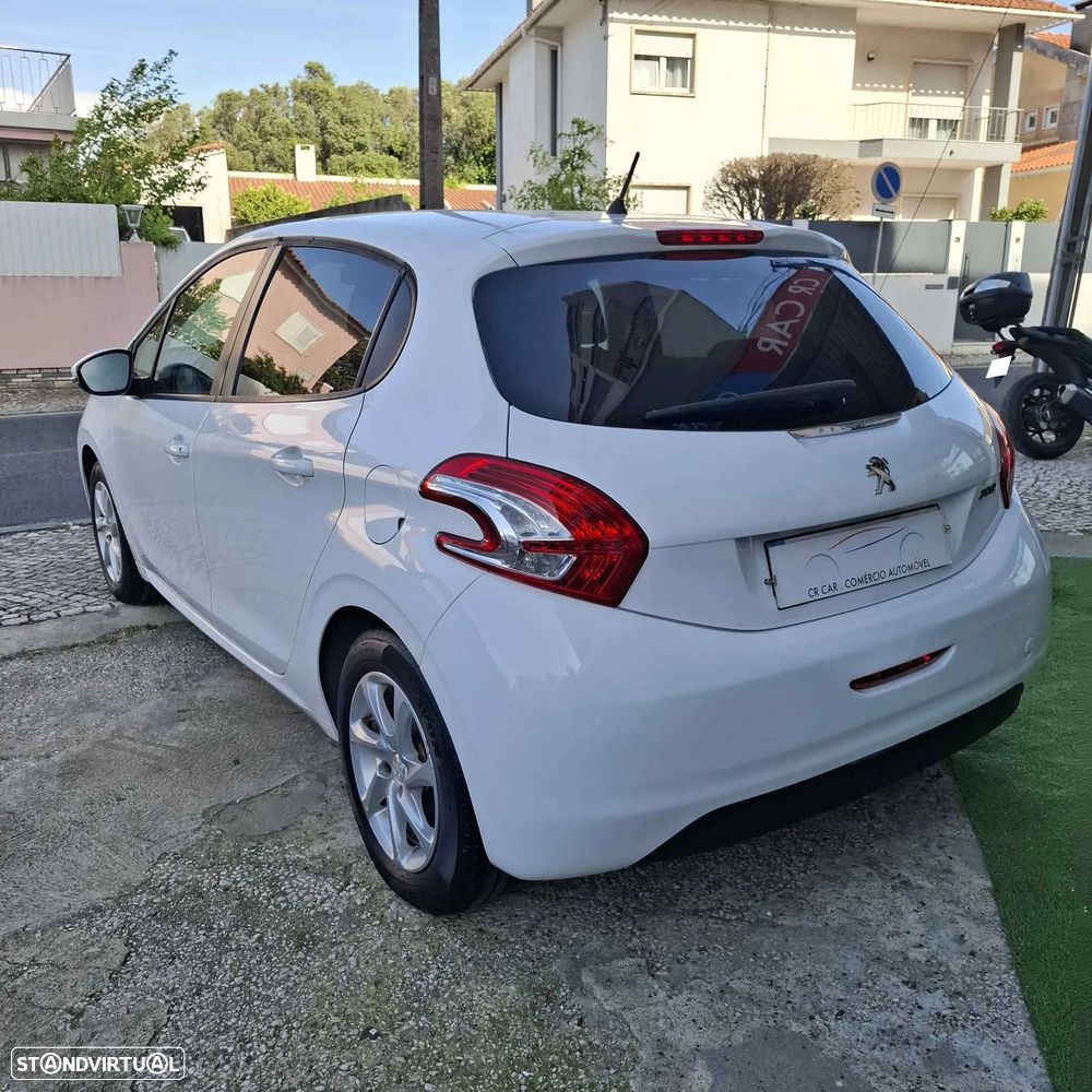 Peugeot 208 1.4 HDi Active - 26