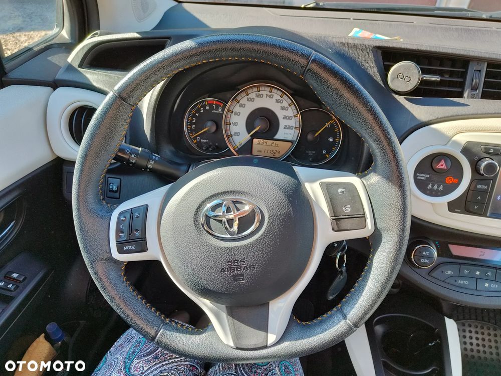 Toyota Yaris 1.33 Trend - 11