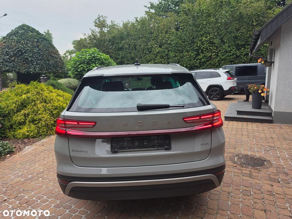 Skoda Kodiaq 2.0 TDI 4x4 DSG Selection - 8
