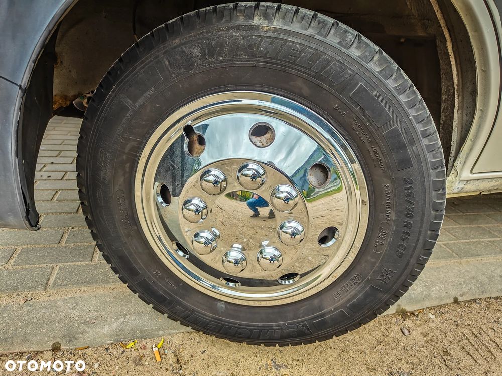 LMC Liberty 560 - 33