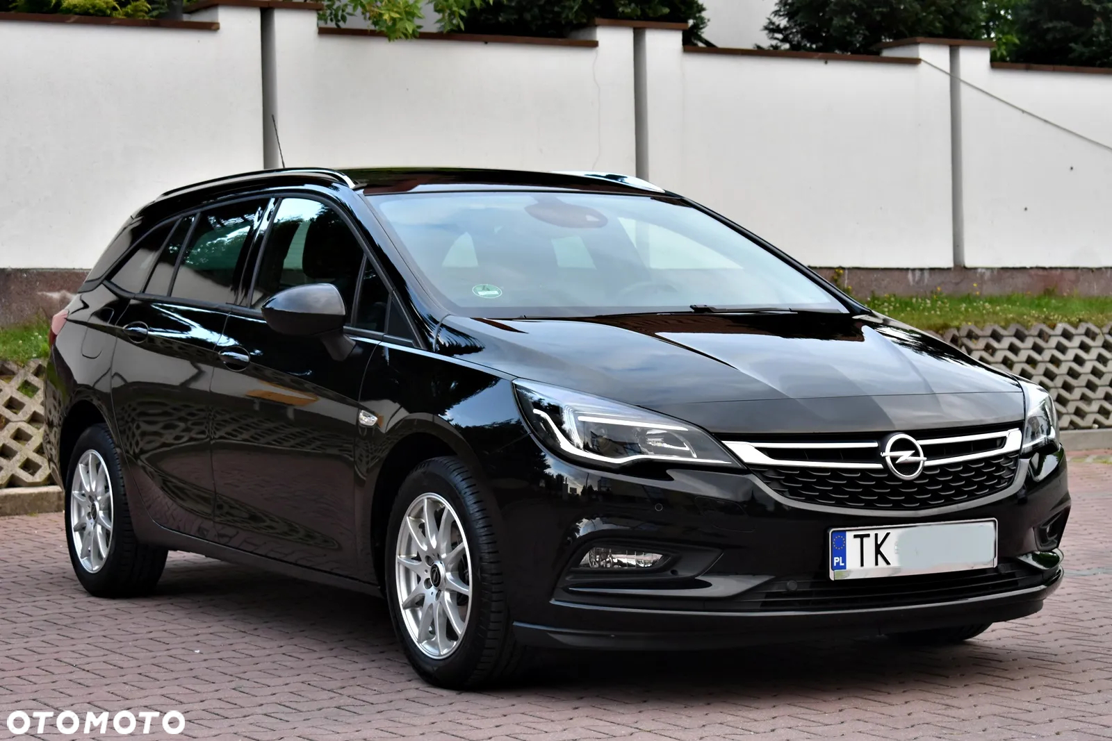 Opel Astra V 1.4 T Enjoy - 4
