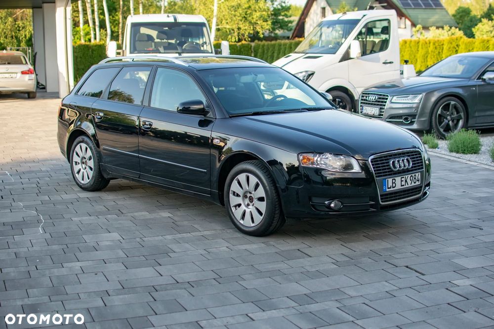 Audi A4 Avant - 28