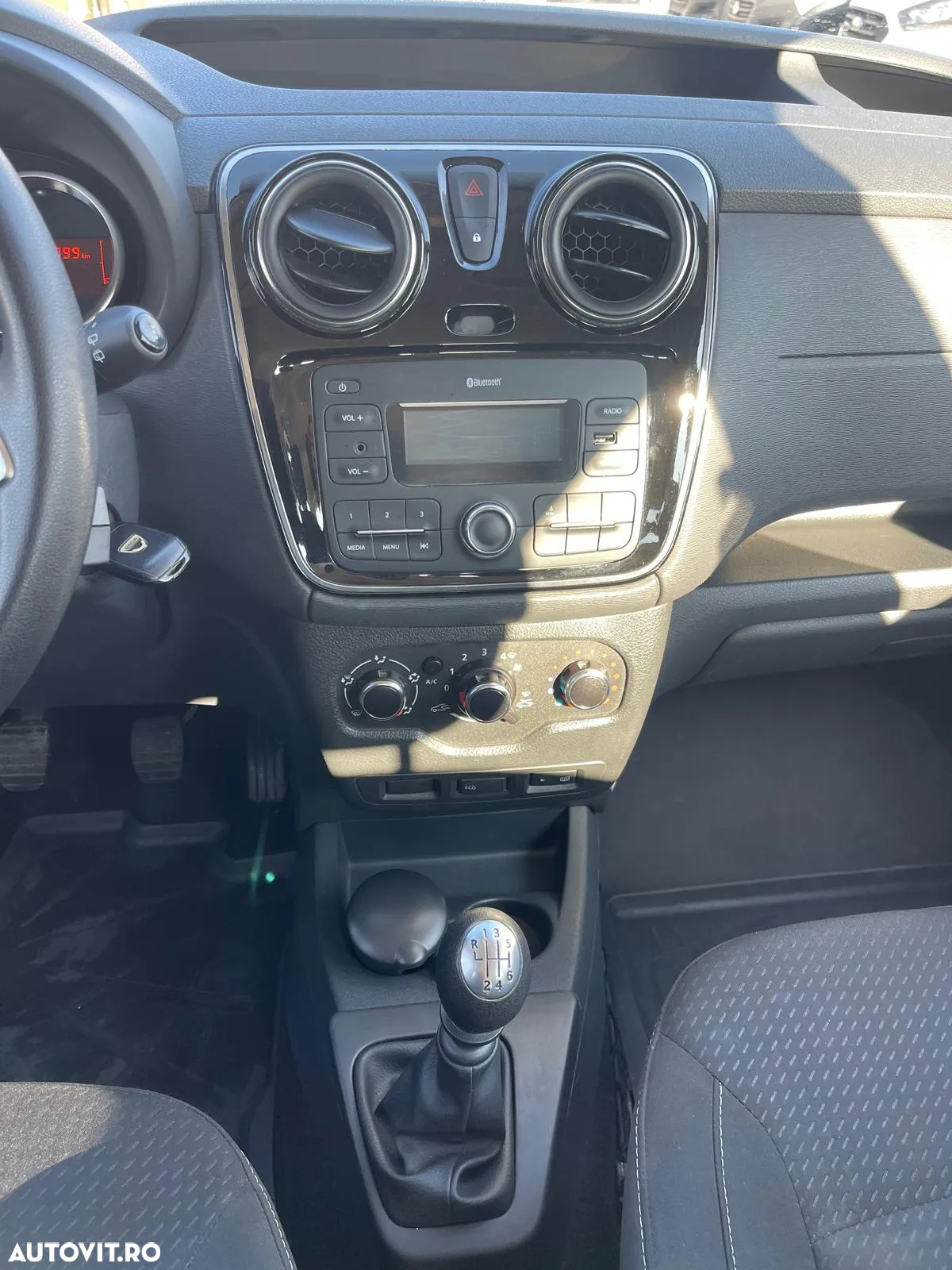 Dacia Dokker TCe 102 GPF Laureate - 11
