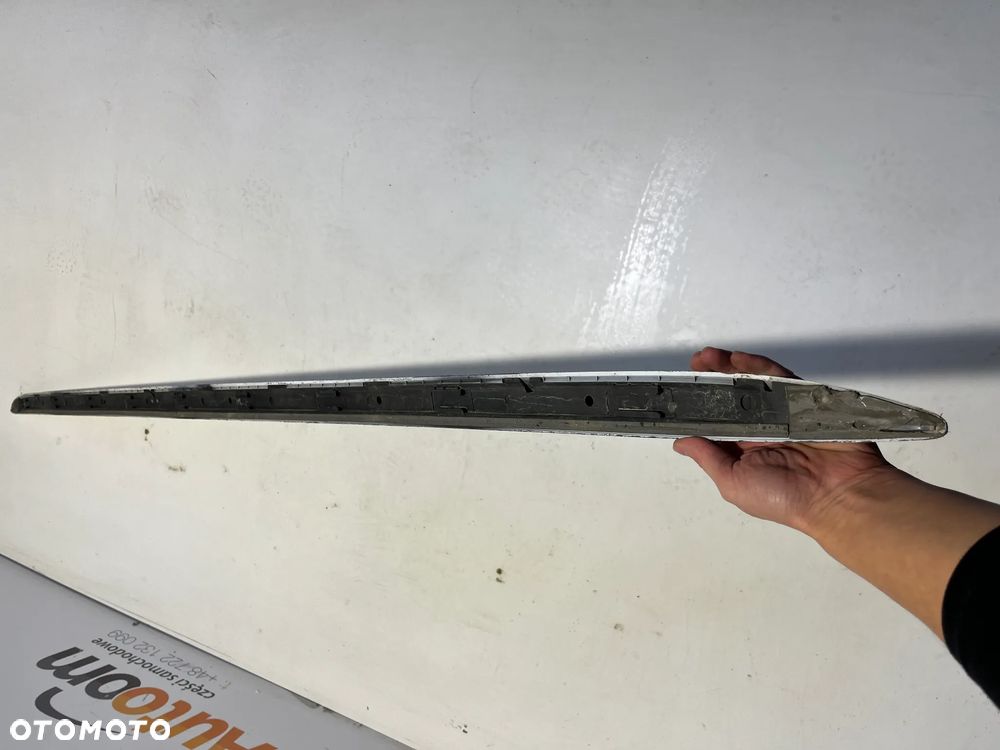 AUDI A4 B8  LISTWA PROGOWA LEWA S LINE 8K0854931A - 5