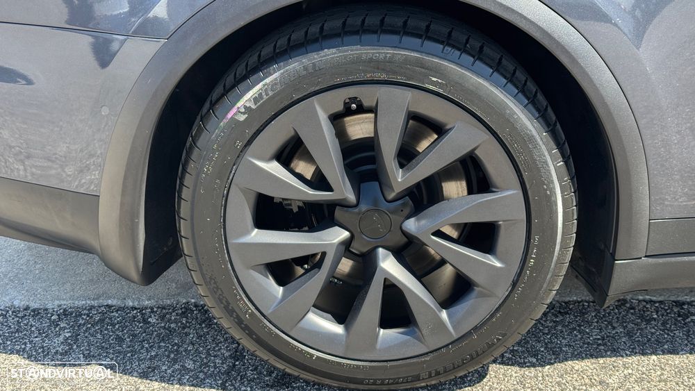 Tesla Model X Plaid AWD - 30