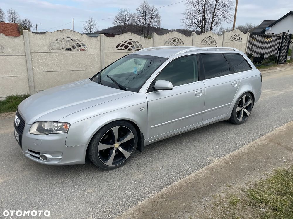 Audi A4 Avant - 1