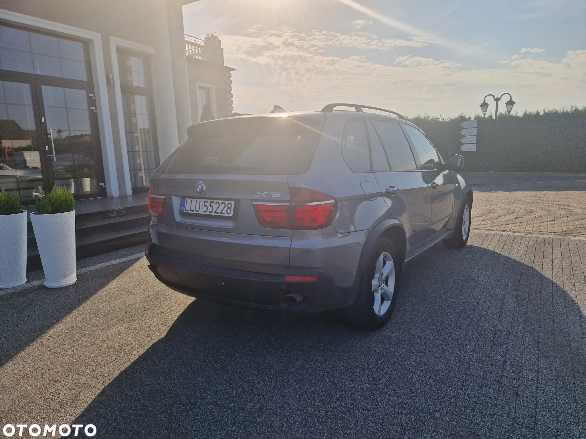 BMW X5 3.0si xDrive - 18
