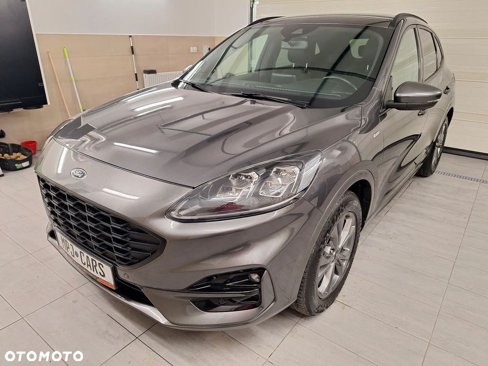 Ford Kuga - 4