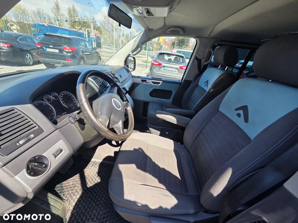 Volkswagen Multivan - 6