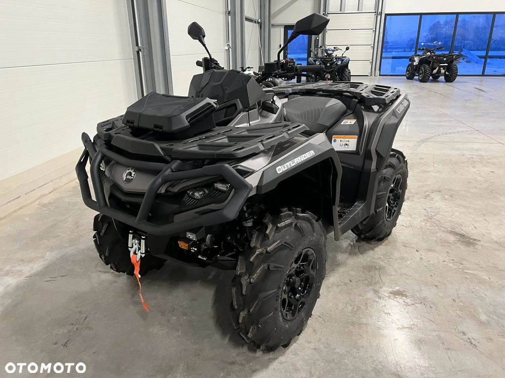 Can-Am Outlander - 4