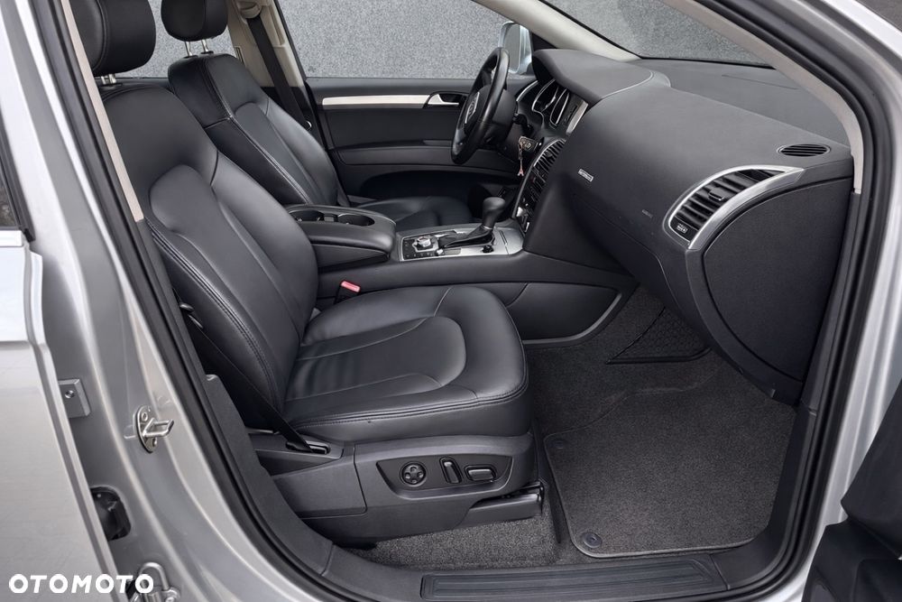 Audi Q7 3.0 TDI DPF Quattro Tiptronic - 30