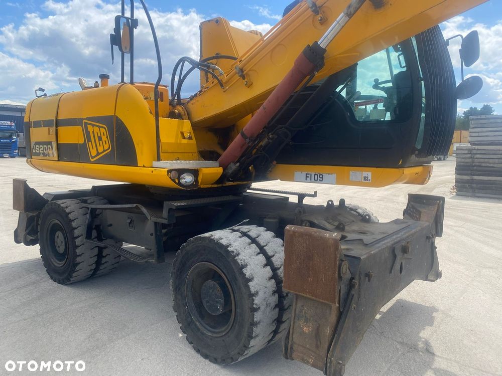 JCB JS2000 W / Przeładunkowa Podnoszona Kabina - 17