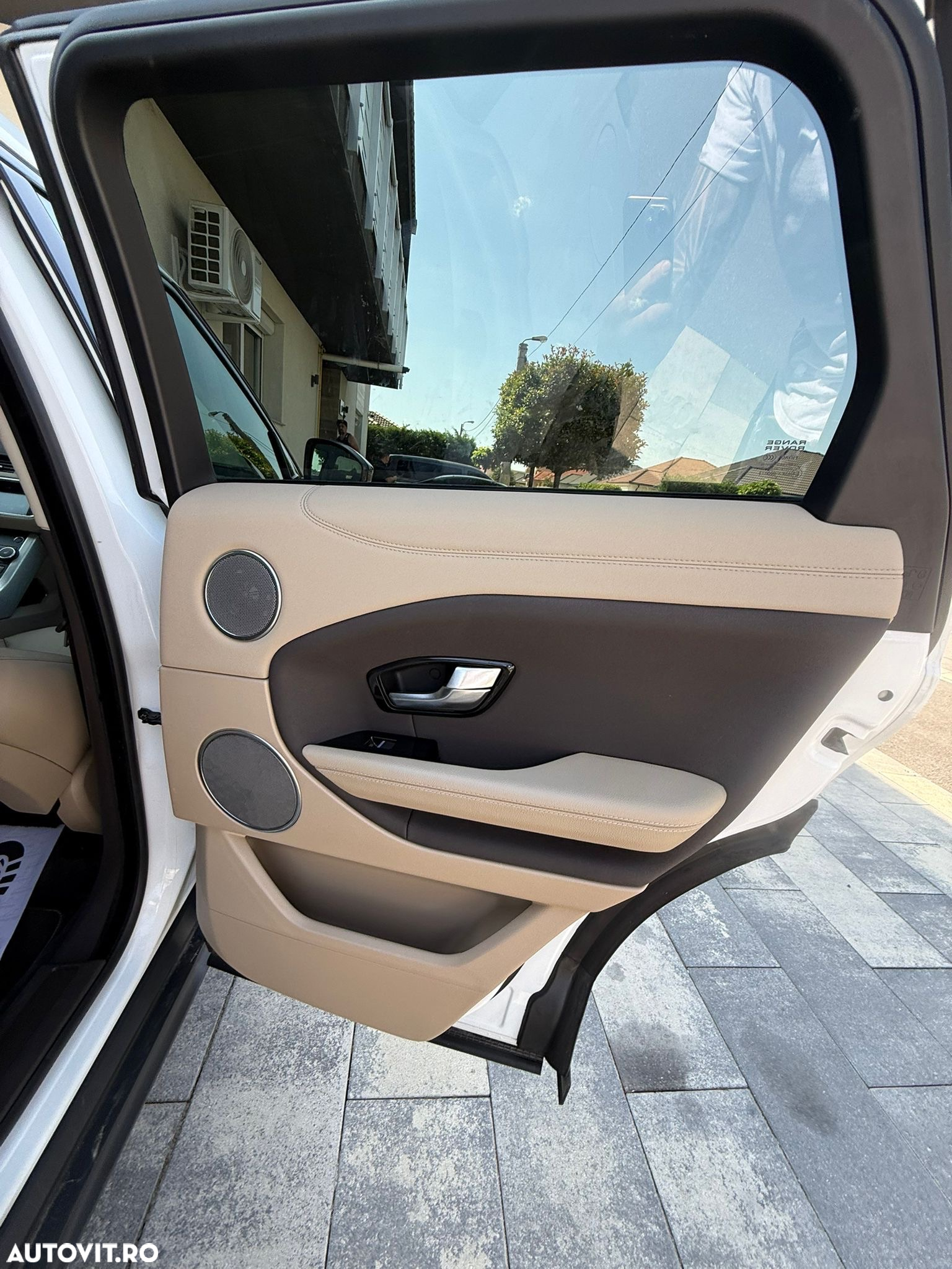 Land Rover Range Rover Evoque - 9
