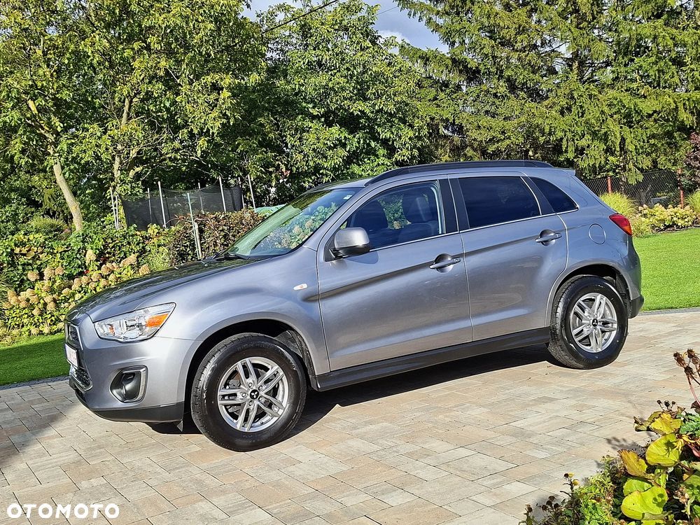 Mitsubishi ASX - 5
