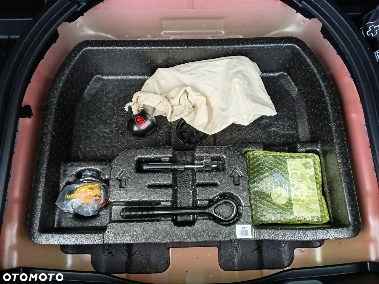 Kia Niro 1.6 GDI Hybrid Business Line - 37