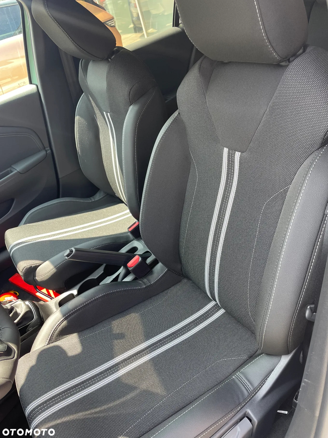 Opel Corsa 1.2 Yes 2025 S&S - 9