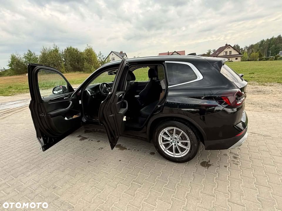 BMW X3 xDrive20d mHEV - 10