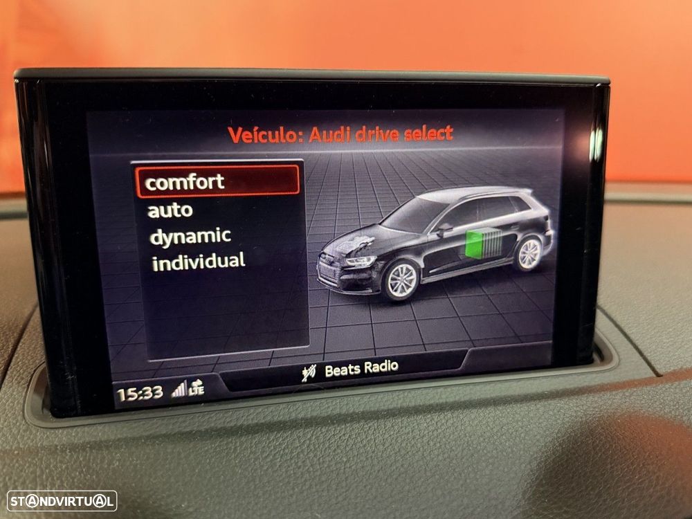 Audi A3 Sportback 40 TFSIe S line - 12