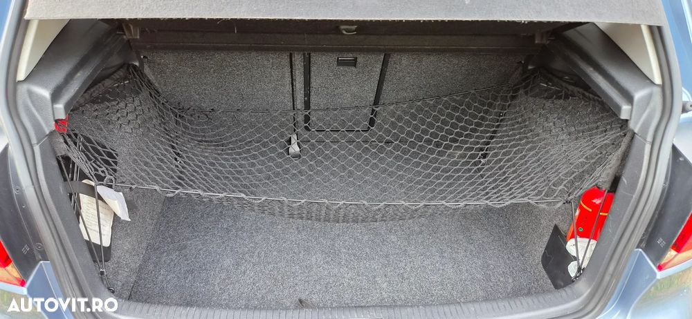 Volkswagen Golf 1.4 TSI Highline DSG - 9