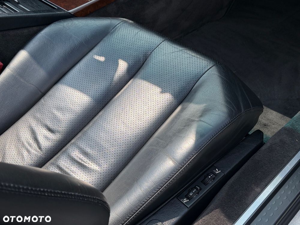Mercedes-Benz SL - 38