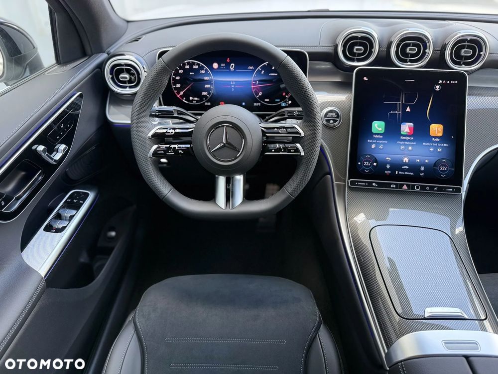 Mercedes-Benz GLC - 13