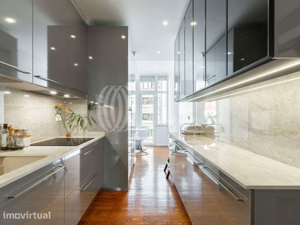 Apartamento T3+1 em Arroios, remodelado, Lisboa - Grande imagem: 3/29