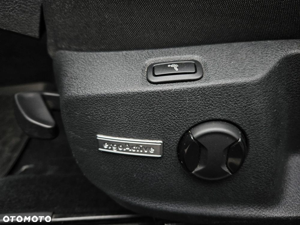 Volkswagen Golf Variant 2.0 TDI (BlueMotion Technology) DSG Highline - 26